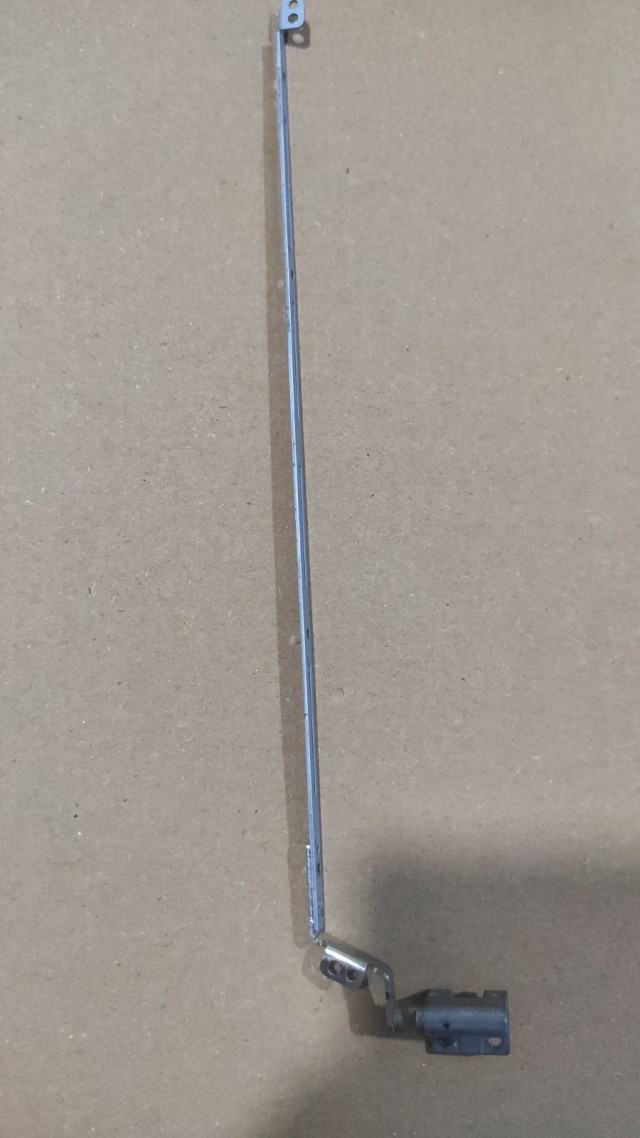 {