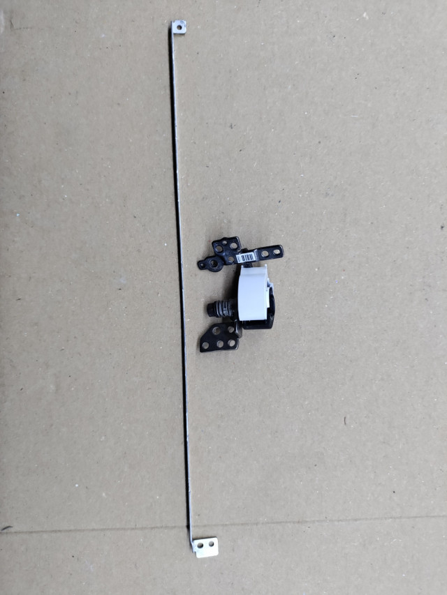 {
